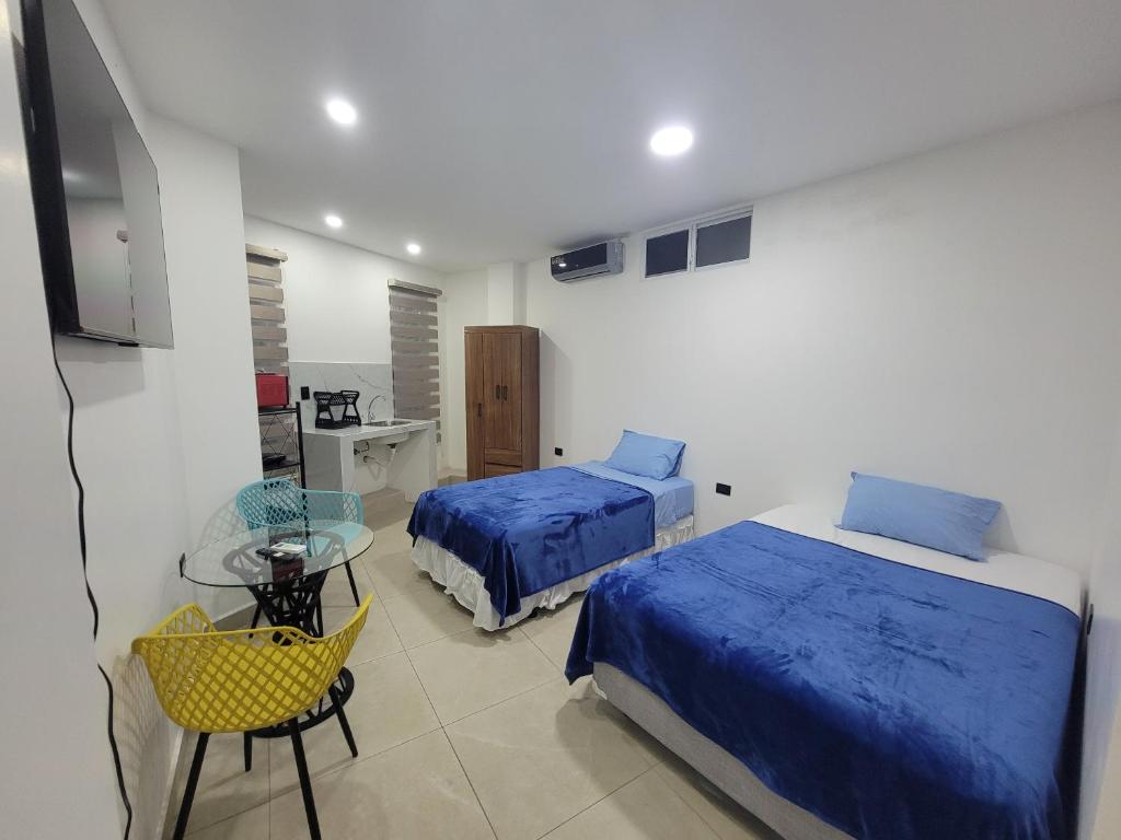 Andrea Suite 3