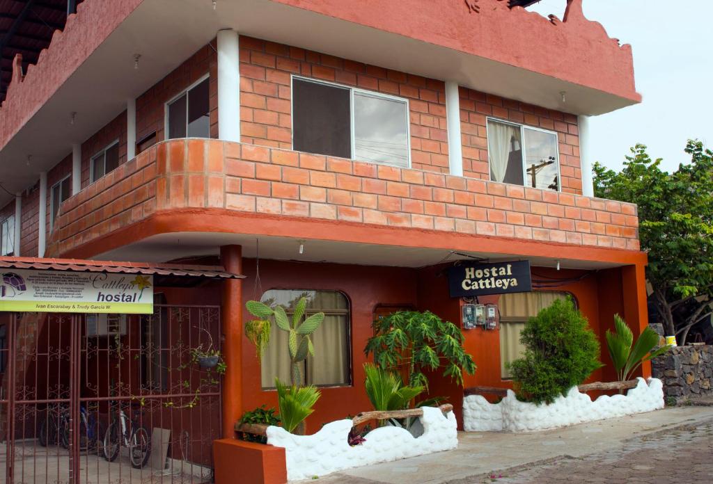 Hostal Cattleya