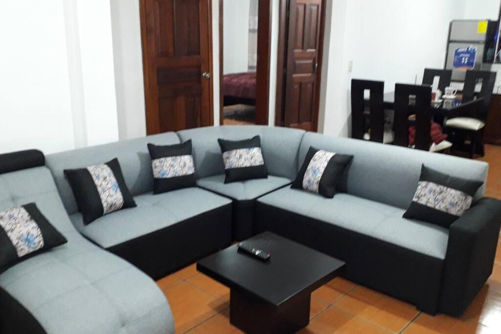 Departamento Monay 2