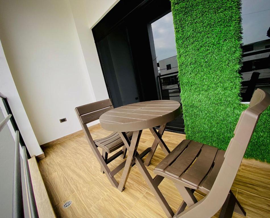 Departamento 2 Habitaciones con Balcón a 10min Consulado Americano