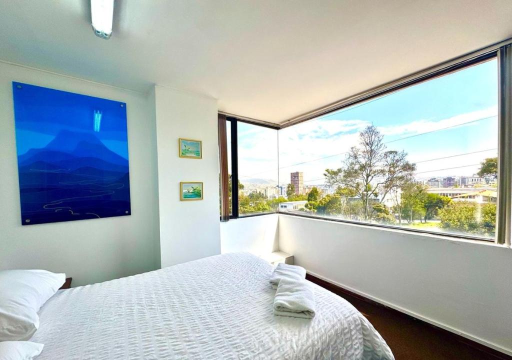 Departamento Familiar junto al Quicentro Norte