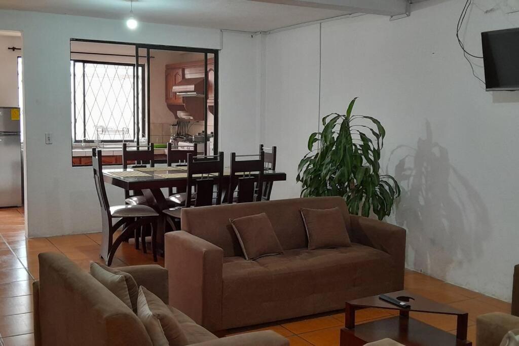 Departamento Monay 1
