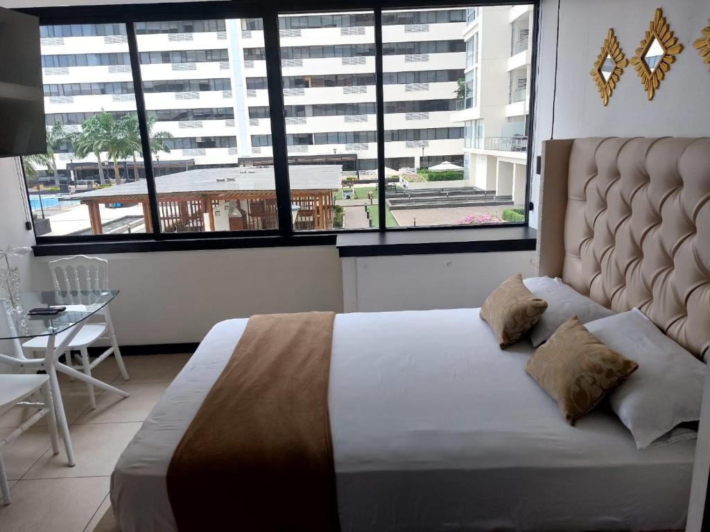 Ecusuites Jacuzzi Bellini Hidromasaje Privado