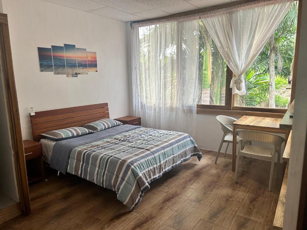 ROOM COLIBRÍ - La Casa de Eros