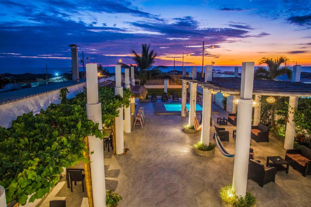 Hotel La Ría Playas