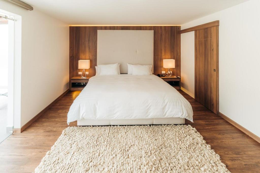 Hotel Miraflores