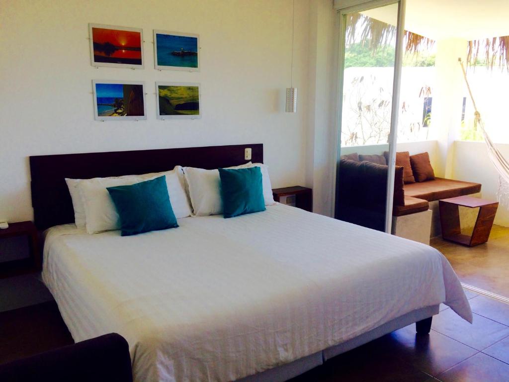 ME Hotel & Villas - Montañita Estates